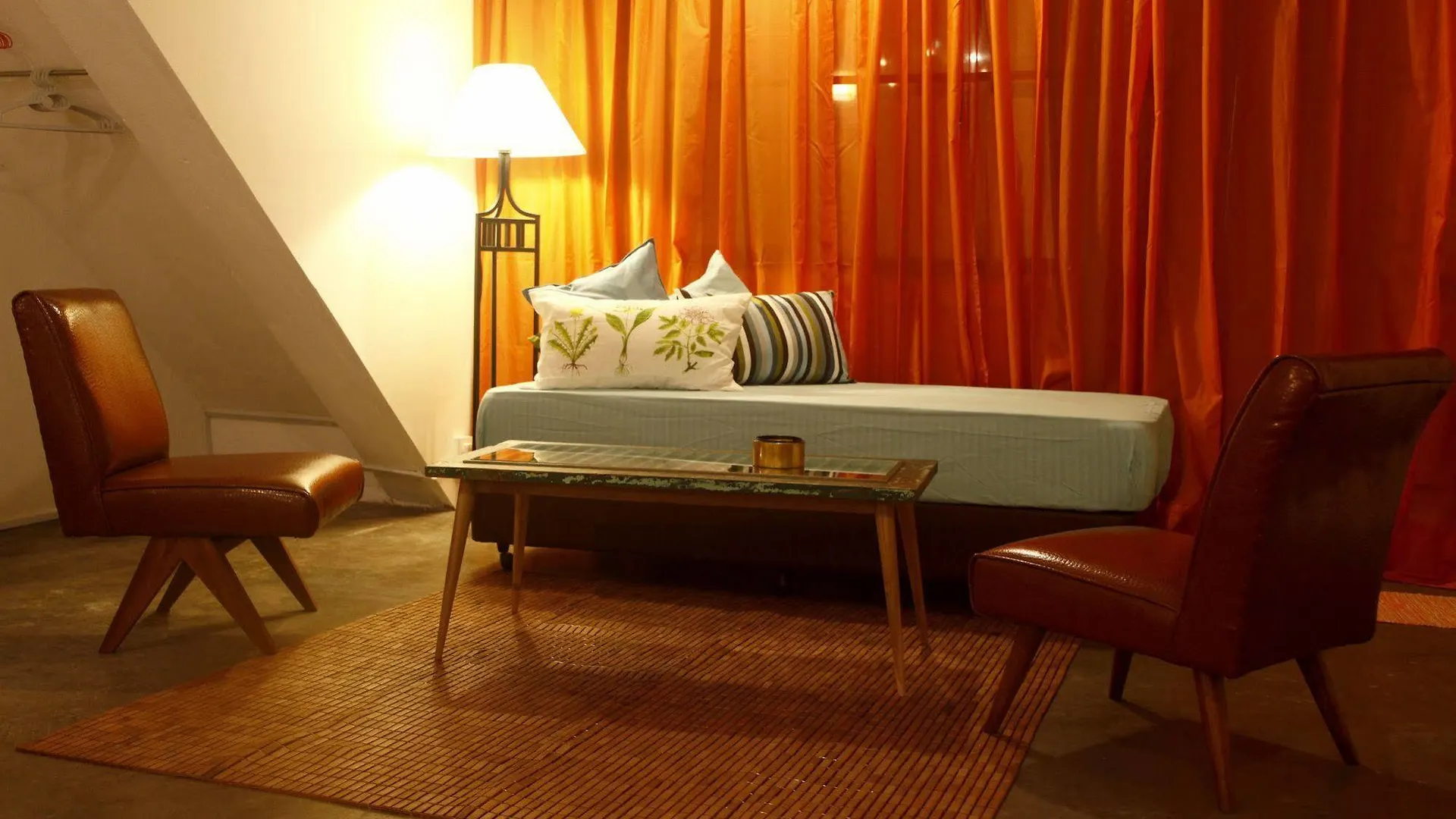 The Loft @ 13 Hibiscus Apartment Malacca 0*,